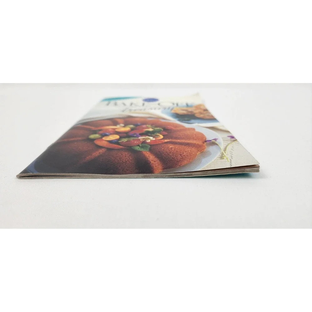 VINTAGE Pillsbury Bake Off and‎ Other Favorites Treasury Recipe Booklet Cookbook